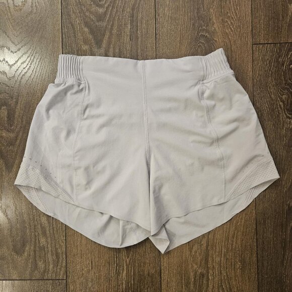 Lululemon Women's Light Grey Hotty Hot High-Rise Lined Short 4" Length, Size 6 - Picture 15 of 16